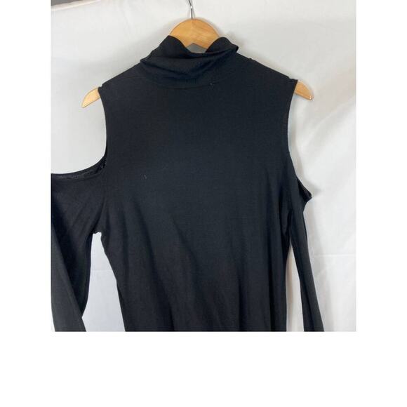 NWT T Tahari Flynn Cold Shoulder Sweater Black Size XL - Picture 4 of 6